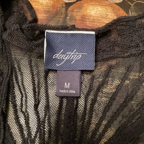 Buckle  Daytrip mesh embroidered open front long cardigan duster/ swim coverup - Picture 6 of 7